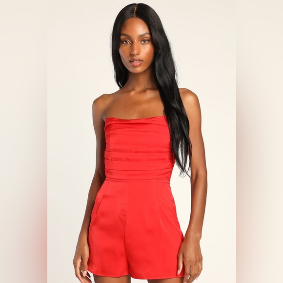 FINAL PRICE NWT Lulus Living for the Present Red Satin Strapless Romper - Picture 6 of 11